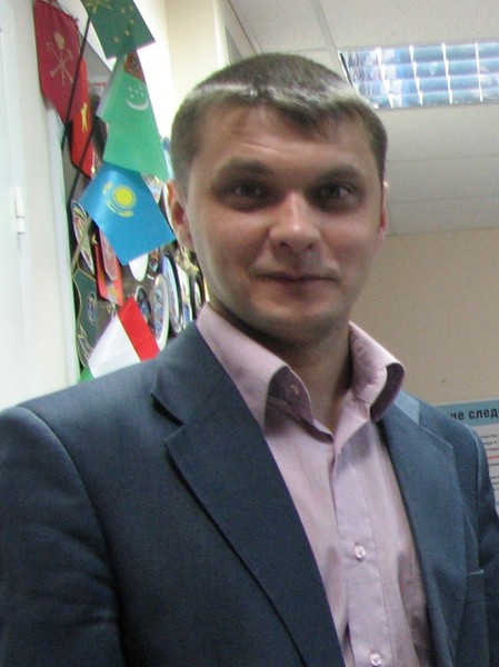 Иван Иванов