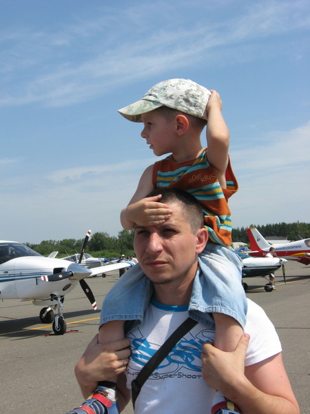 Дмитрий Ращупкин
