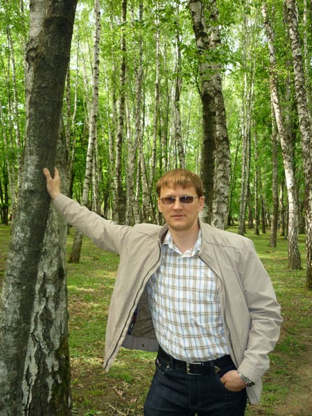 Денис Елизаров