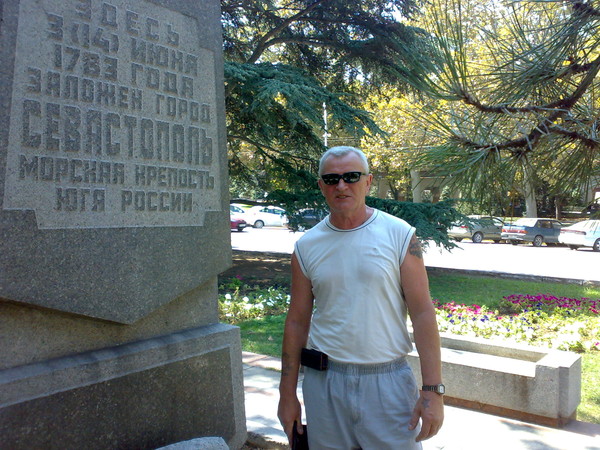 Юрий Бузунов