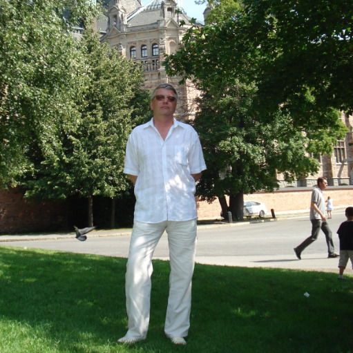 Владимир Кушин