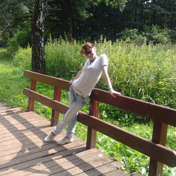 Наташа Титова