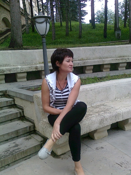 Людмила Петрова