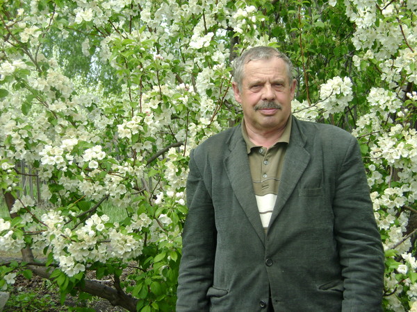 Аркадий Алексеев