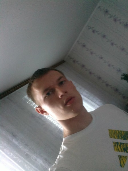 Александр Жуков