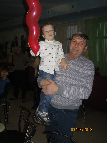 Анатолий Мансуров