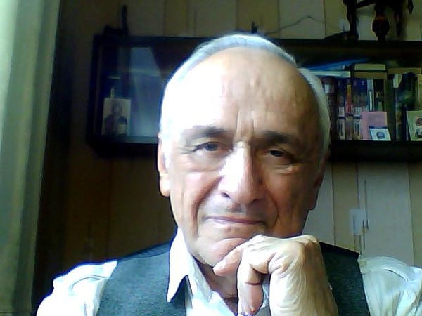 Константин Леонтьев