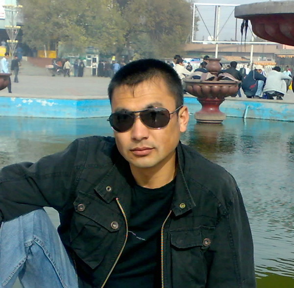 Zhamshid. R
