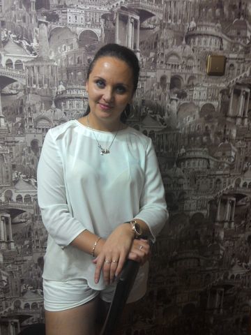 Екатерина Гусельникова