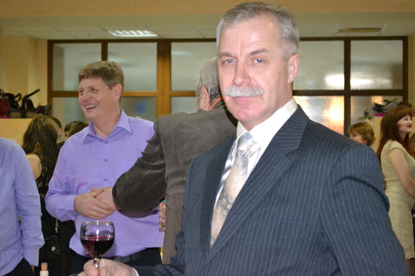 Виктор Караульных