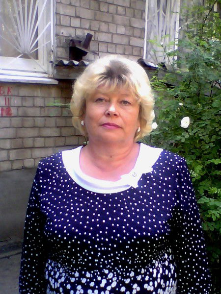 Нина Базанова