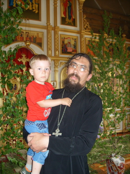 Денис Ашуралиев