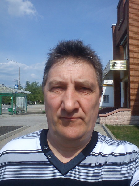Анатолий Новиков