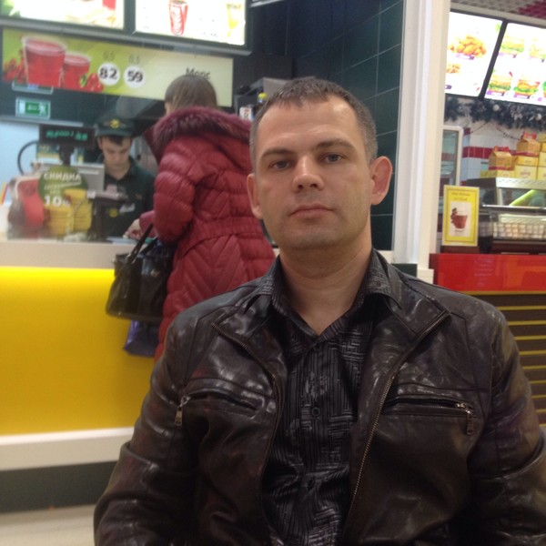 Олег Решетник