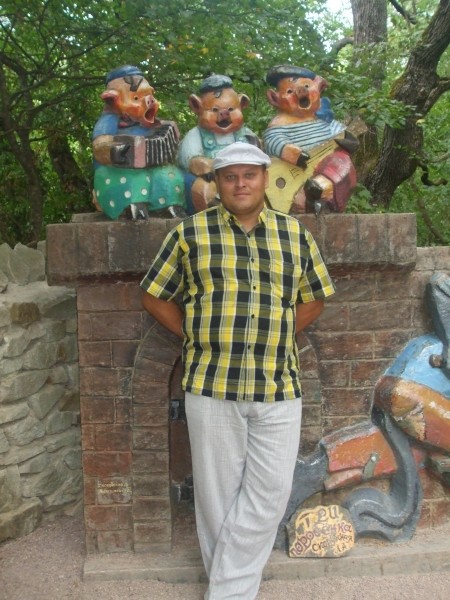Alexey Kharlanov