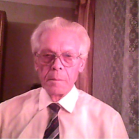 Александр Ахкамов