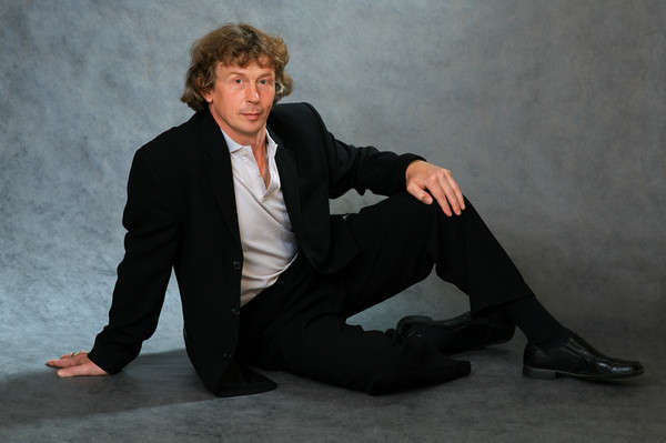Александр Алёшин