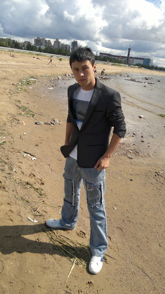 Azizbek Ramazonov