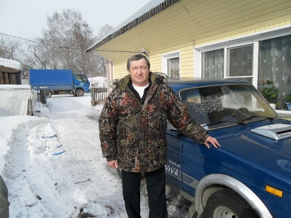 Владимир Азанов