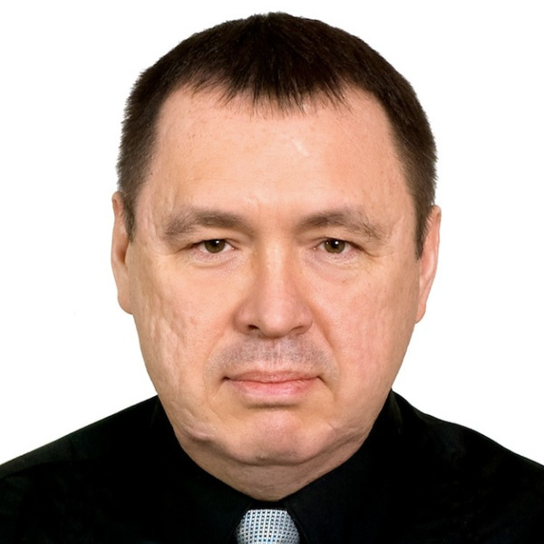 Эдуард Шухлинский