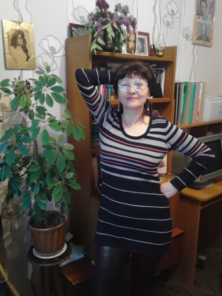 Нина Шестак