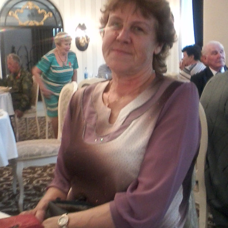 Нина Захарова