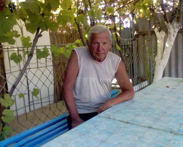 Юрий Пекарчик