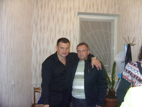 Олег -0-0-0