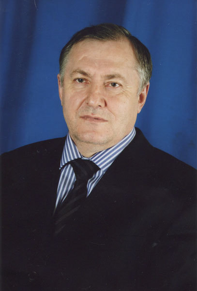 Оми Курбанов