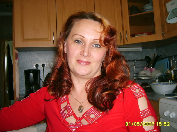 Елена Левченко
