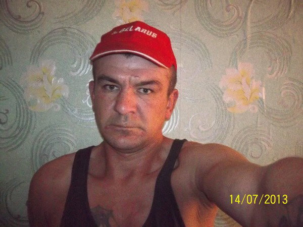 Дмитрий Страх