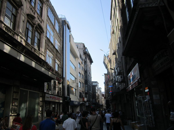 Gulnaz Gulnaz