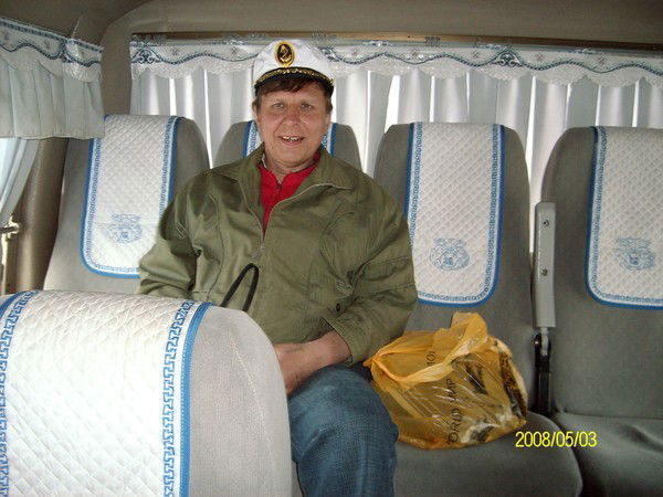 Юрий Изотов