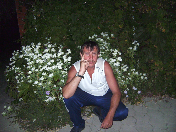 Владимир Полтев