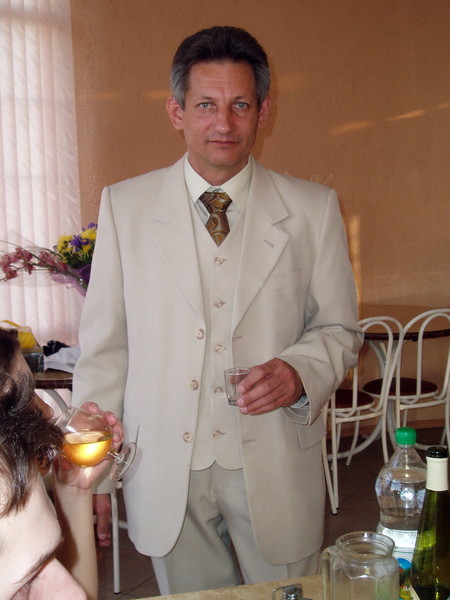 Константин Резников