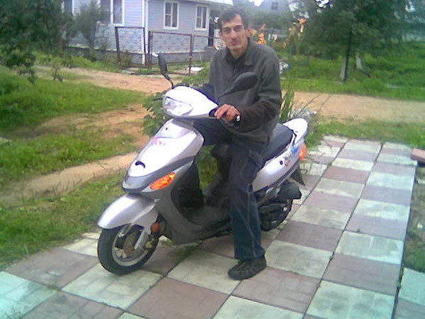 Аретм Глухои Тонян