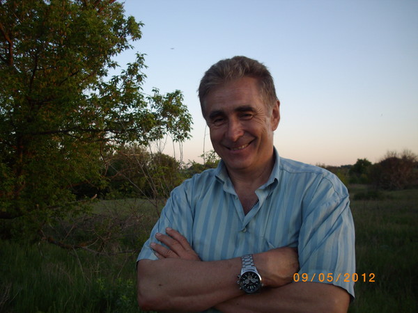 Валерий Захаров