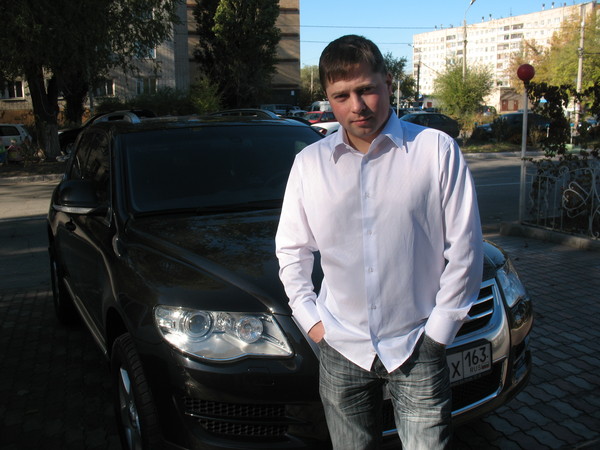 Александр Парфёнов