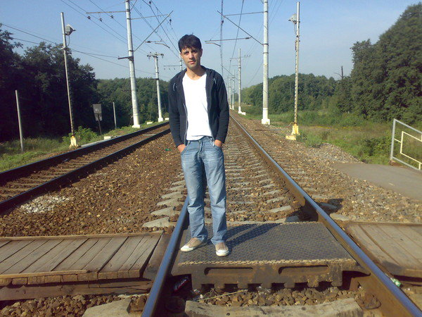 Страник J.........v