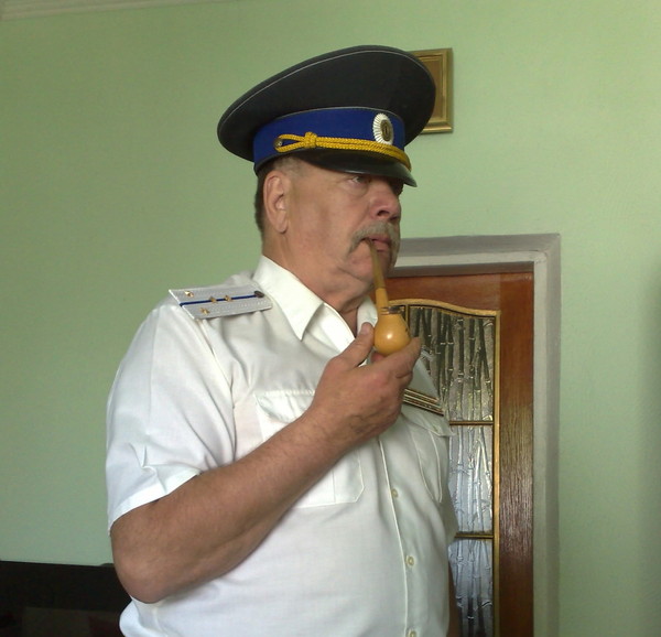 Владимир Ефремов