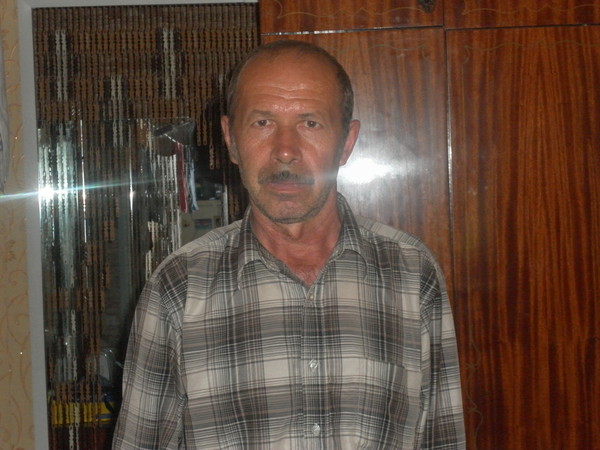 Владимир Глухов