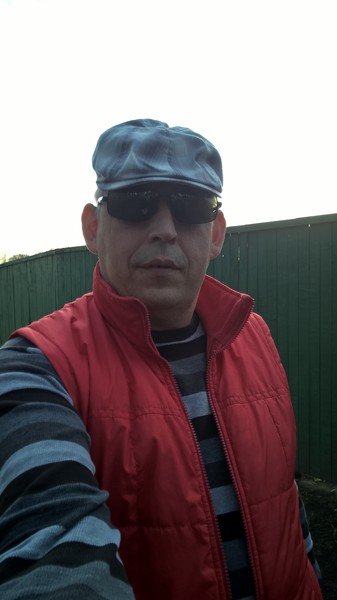 Олег Шарипов