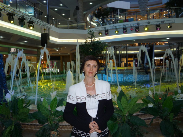 Елена Крупнова