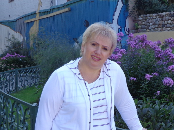 Оля Смелкова