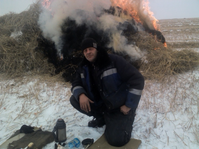 Илья Шаров
