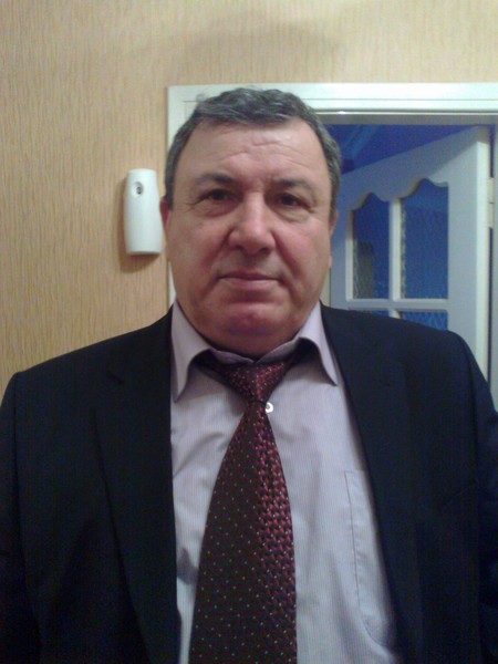 Султан Султанов