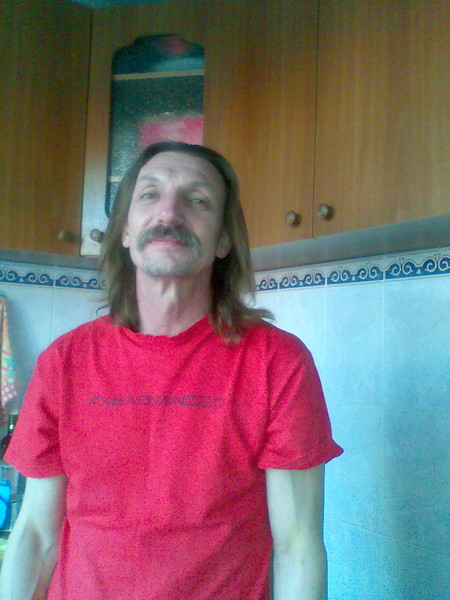 Виктор Карфидов