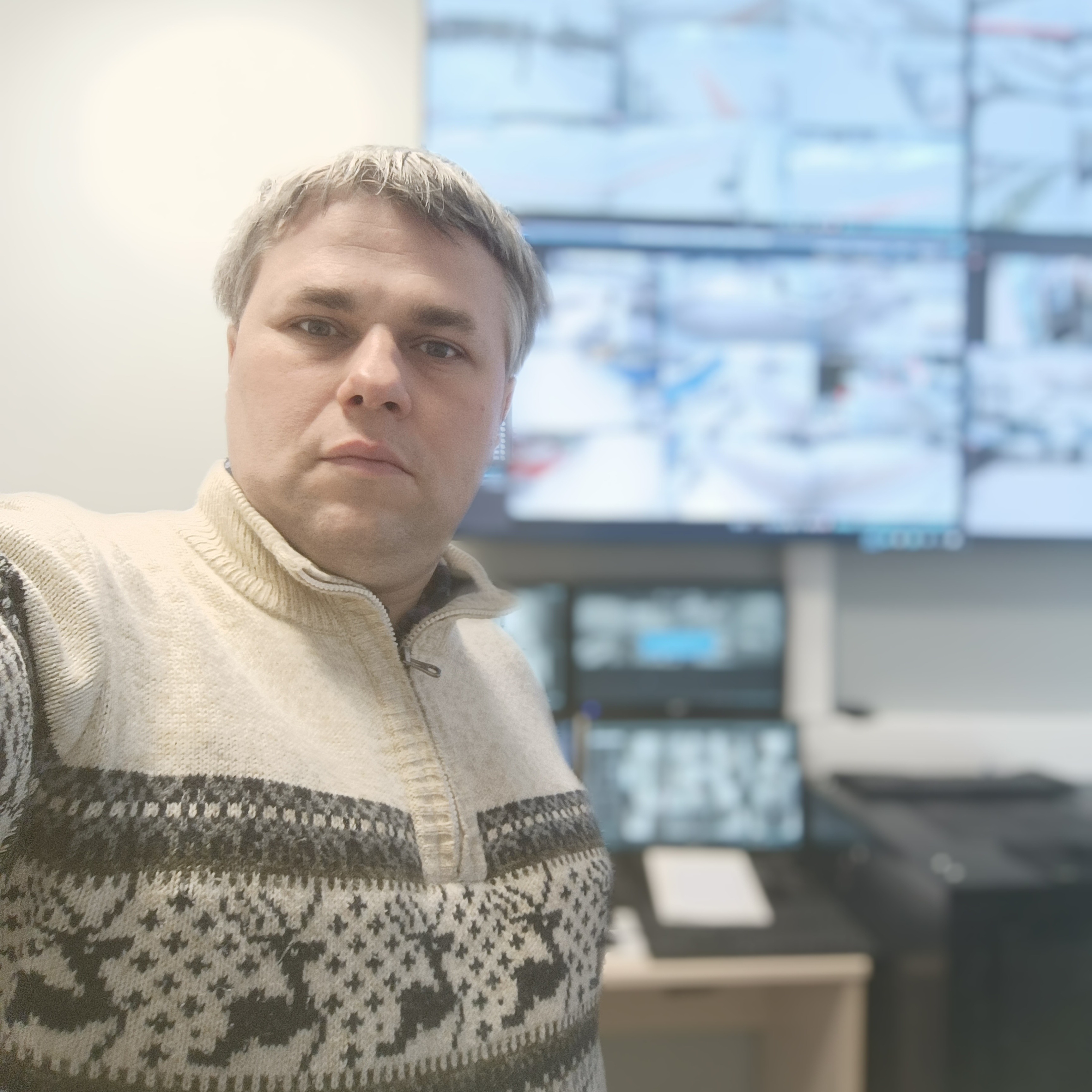 Виктор