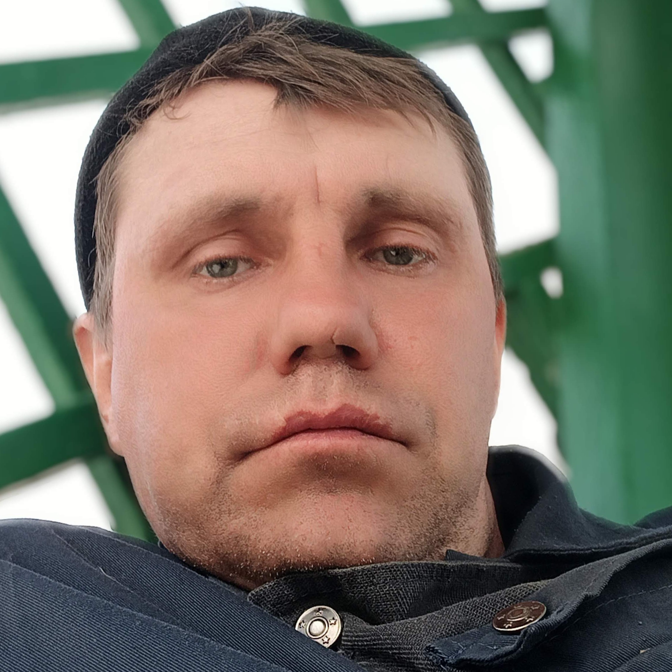 Антон Братцев