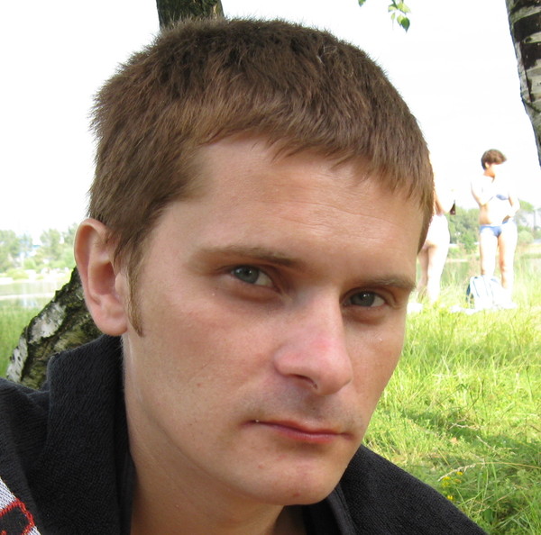 Дмитрий Николаев